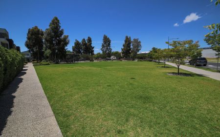 East Parkway