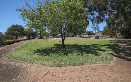 Plano